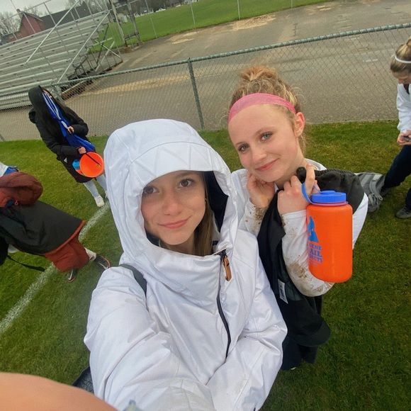 Meet your Posher, Lily - Picture 1 of 1